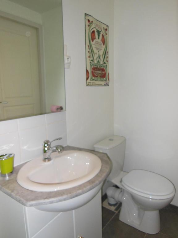 O Doux S'Home Ledenon Room photo